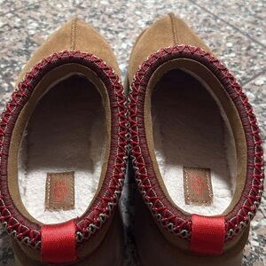 UGG Women's Brown Slippers with Red Trim, size 7